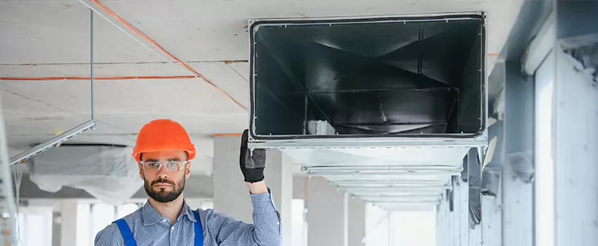 Clogged Air Duct Cleaning and Sanitizing in Waterloo, IA